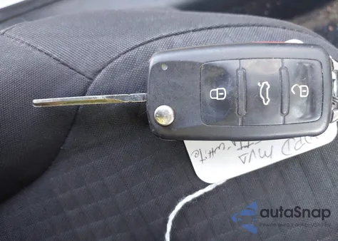 2015 Volkswagen Jetta 2.0L S из США, поврежденный, VIN 3VW2K7AJ3FM228502